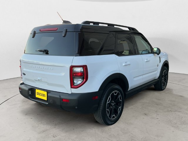 Certified 2025 Ford Bronco Sport Outer Banks w/ Outer Banks Tech Package+ AWD/4WD image 5