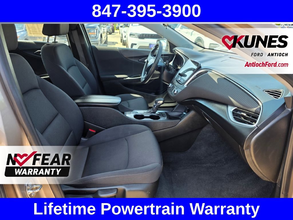 Used 2024 Chevrolet Malibu LT FWD image 32