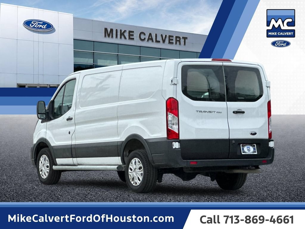 Certified 2025 Ford Transit 250 Low Roof w/ Exterior Upgrade Package RWD image 3