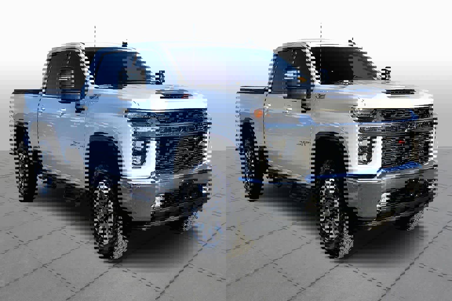 Used 2021 Chevrolet Silverado 2500 LT w/ Convenience Package image 3