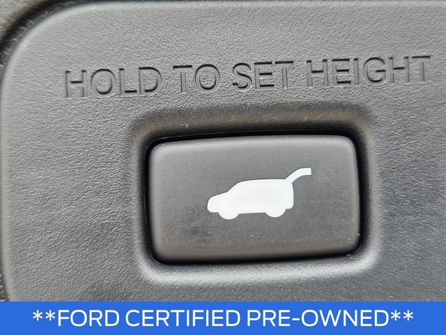 Used 2024 Honda Pilot Touring image 11