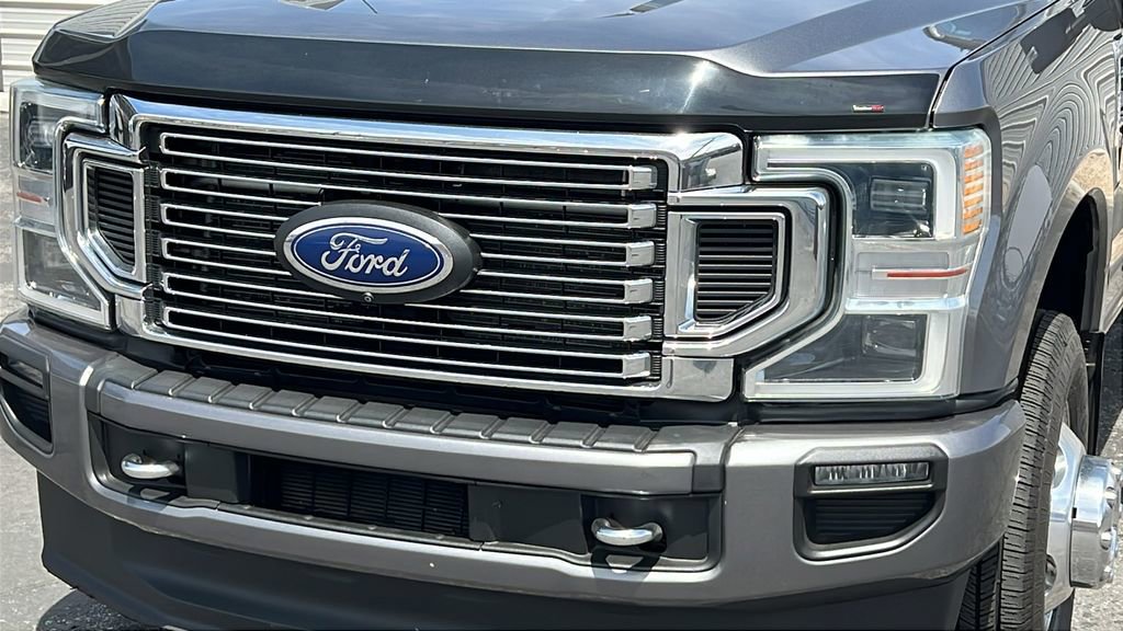 Certified 2022 Ford F350 Platinum AWD/4WD image 6