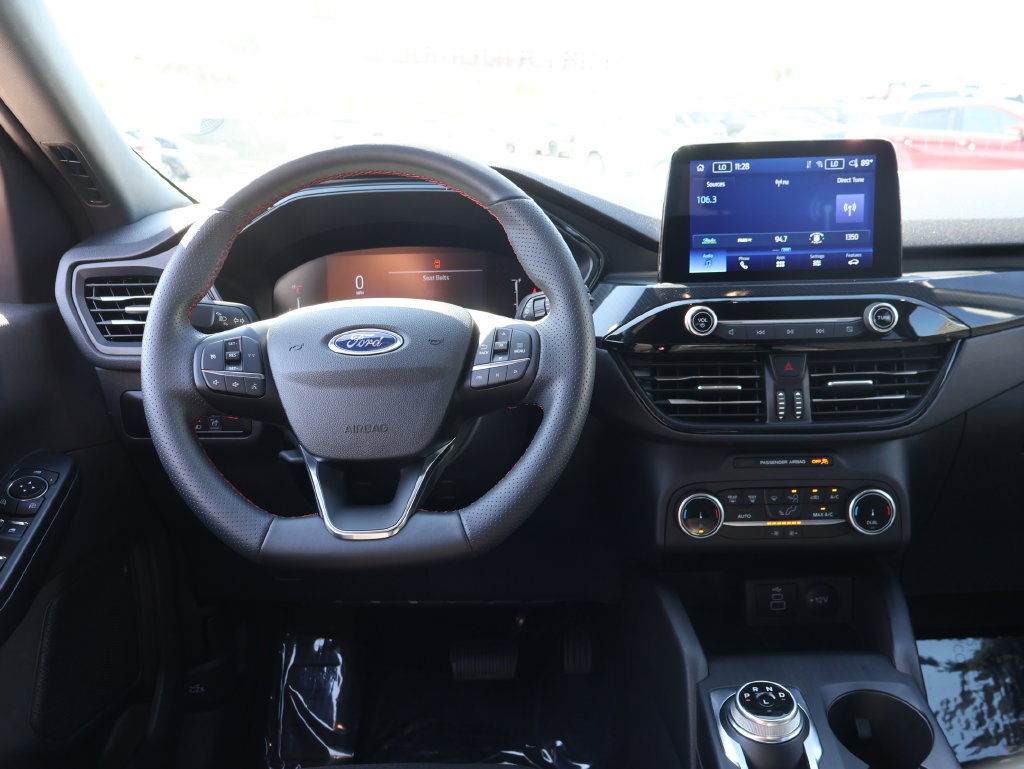 Certified 2026 Ford Escape ST-Line AWD/4WD image 18