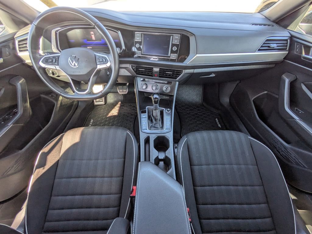 Used 2024 Volkswagen Jetta Sport FWD image 15