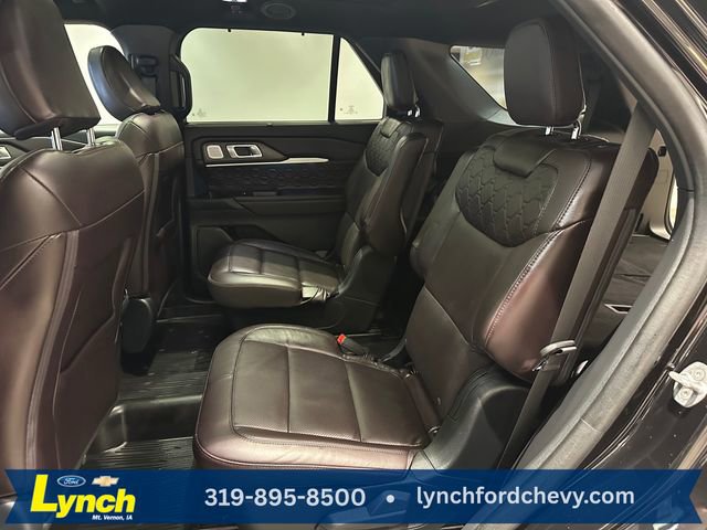 Certified 2025 Ford Explorer Platinum w/ LUX Leather Package AWD/4WD image 28