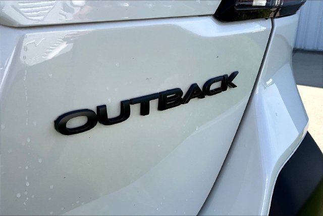 Used 2023 Subaru Outback Onyx Edition AWD/4WD image 24