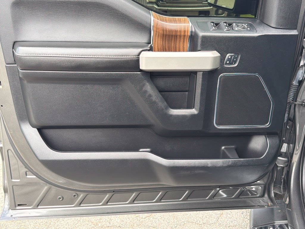 Certified 2017 Ford F150 Lariat AWD/4WD image 21