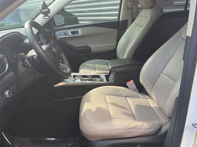 Certified 2020 Ford Explorer Limited AWD/4WD image 9