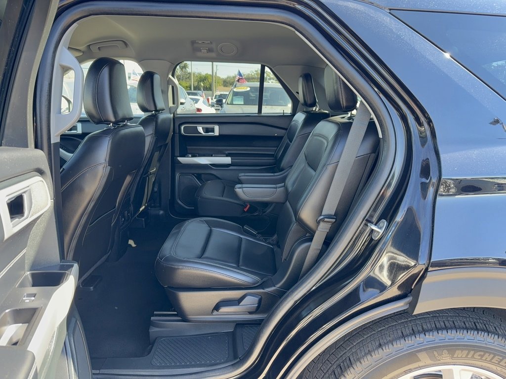 Certified 2023 Ford Explorer XLT w/ Equipment Group 202A image 12