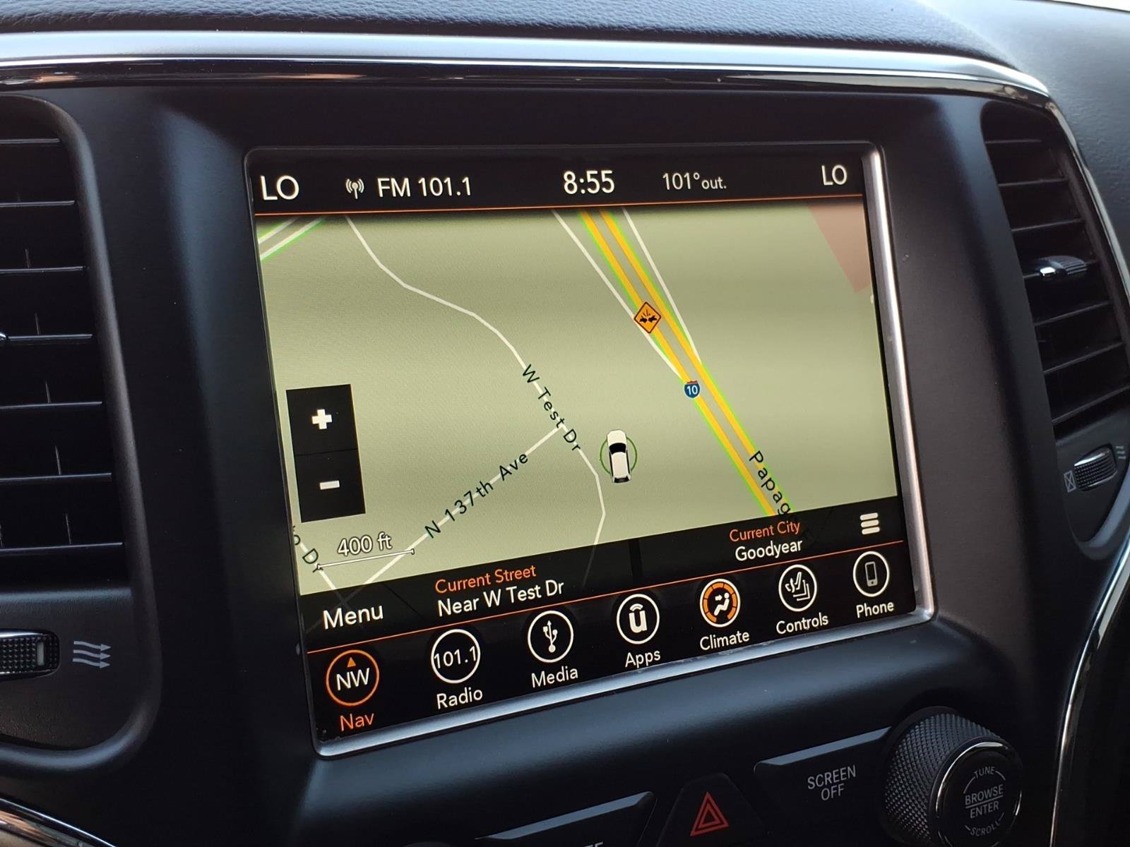 Used 2018 Jeep Grand Cherokee Altitude RWD image 21