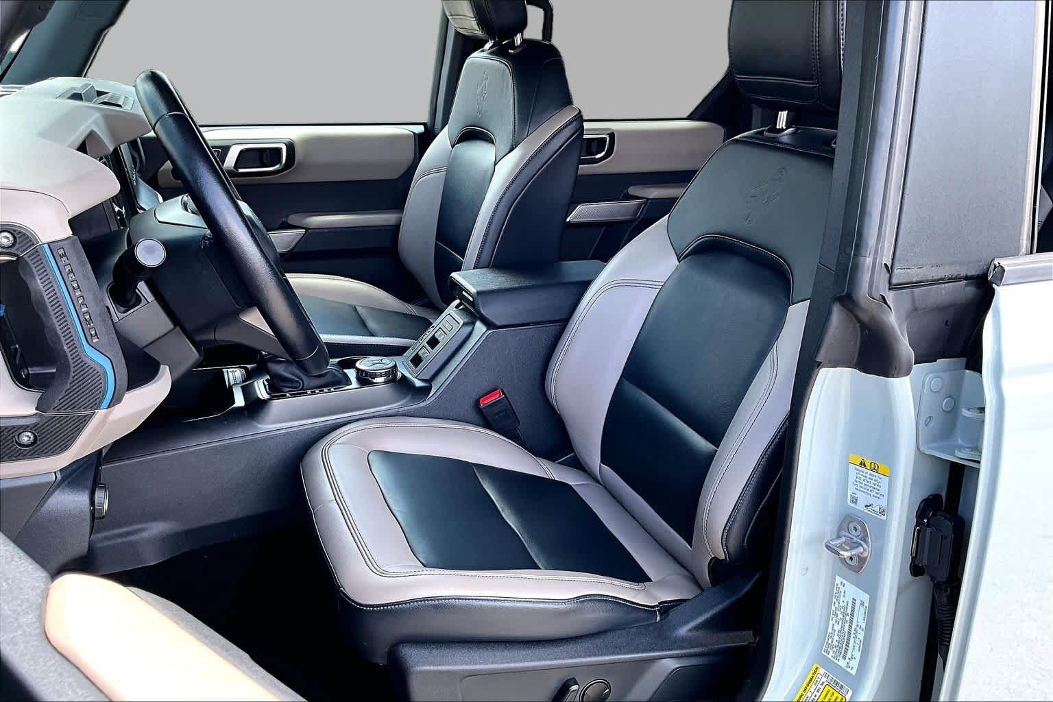 Certified 2023 Ford Bronco Wildtrak AWD/4WD image 8