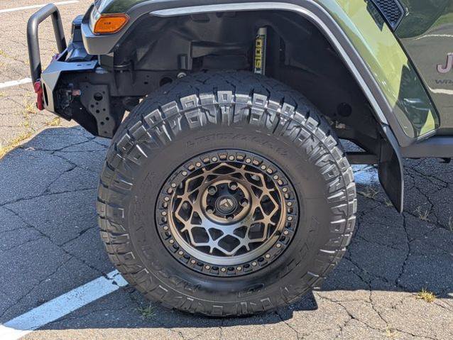 Used 2021 Jeep Wrangler Unlimited Rubicon AWD/4WD image 10