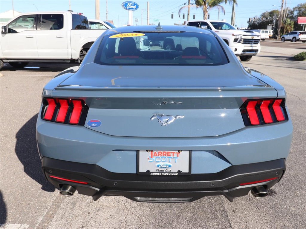 Certified 2025 Ford Mustang Premium image 4