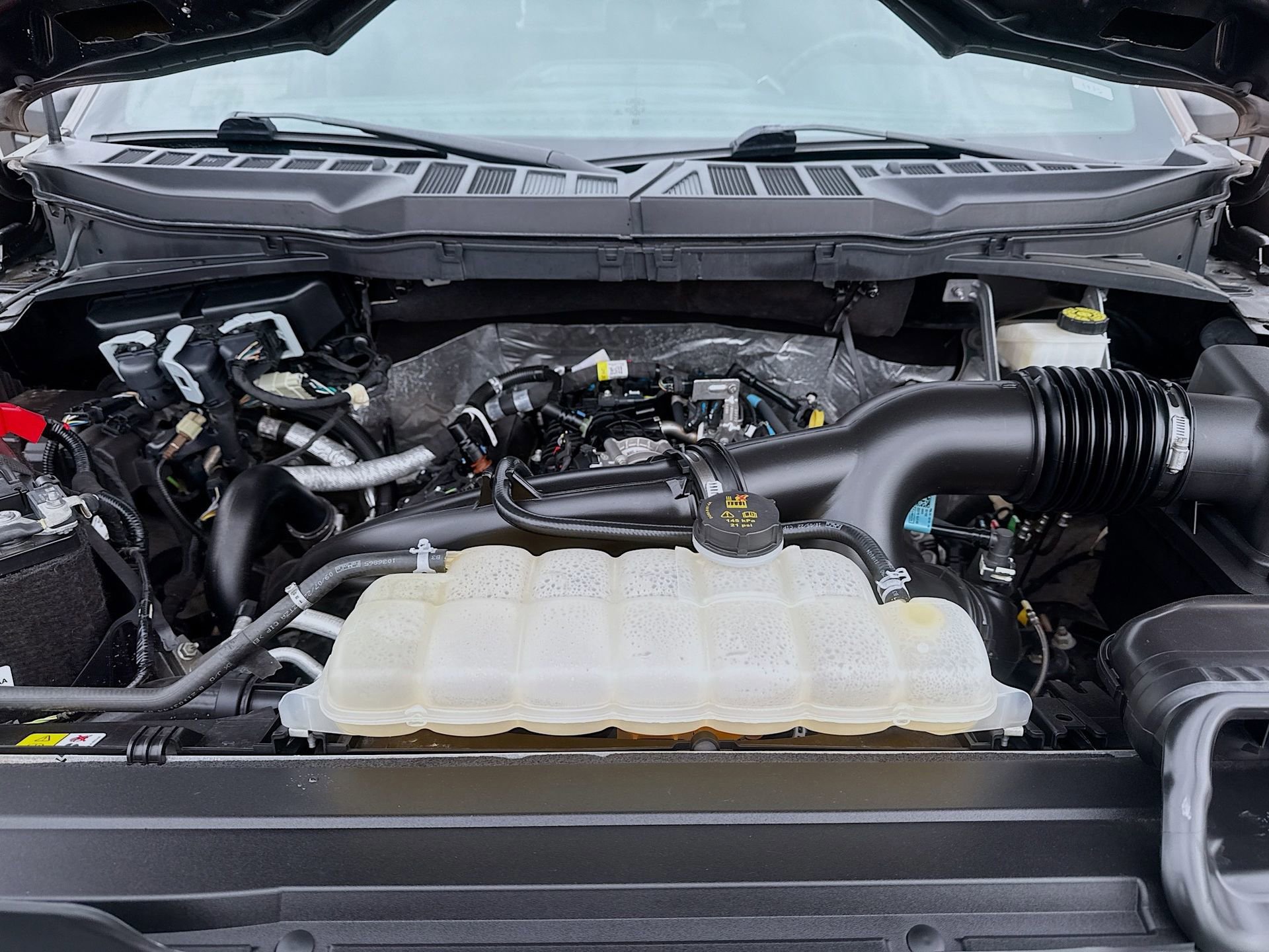 Certified 2022 Ford F150 XLT image 29