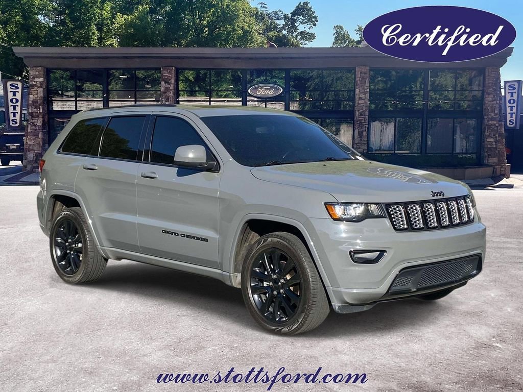 Used 2020 Jeep Grand Cherokee Altitude AWD/4WD image 1