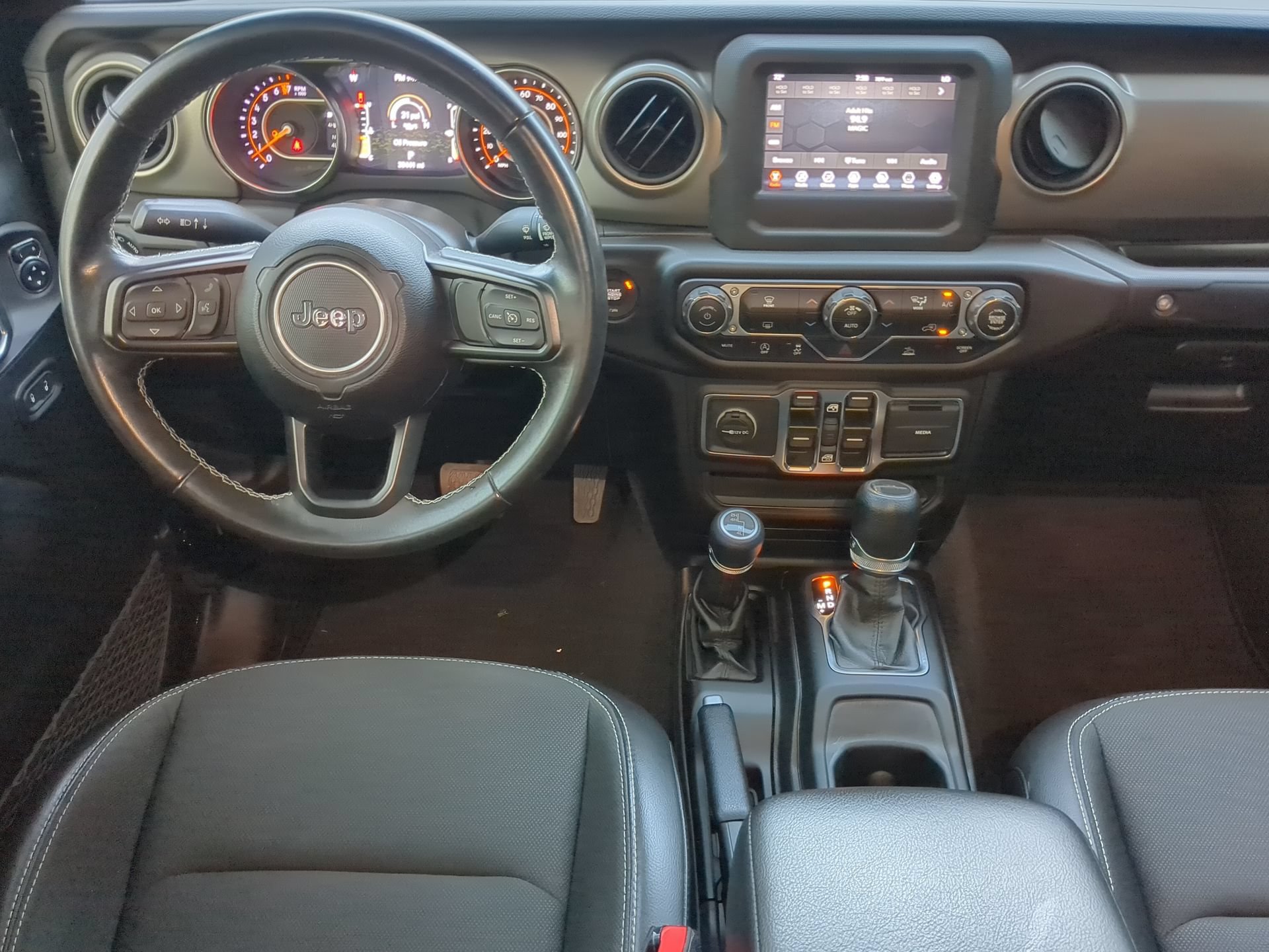 Used 2021 Jeep Gladiator Sport AWD/4WD image 51