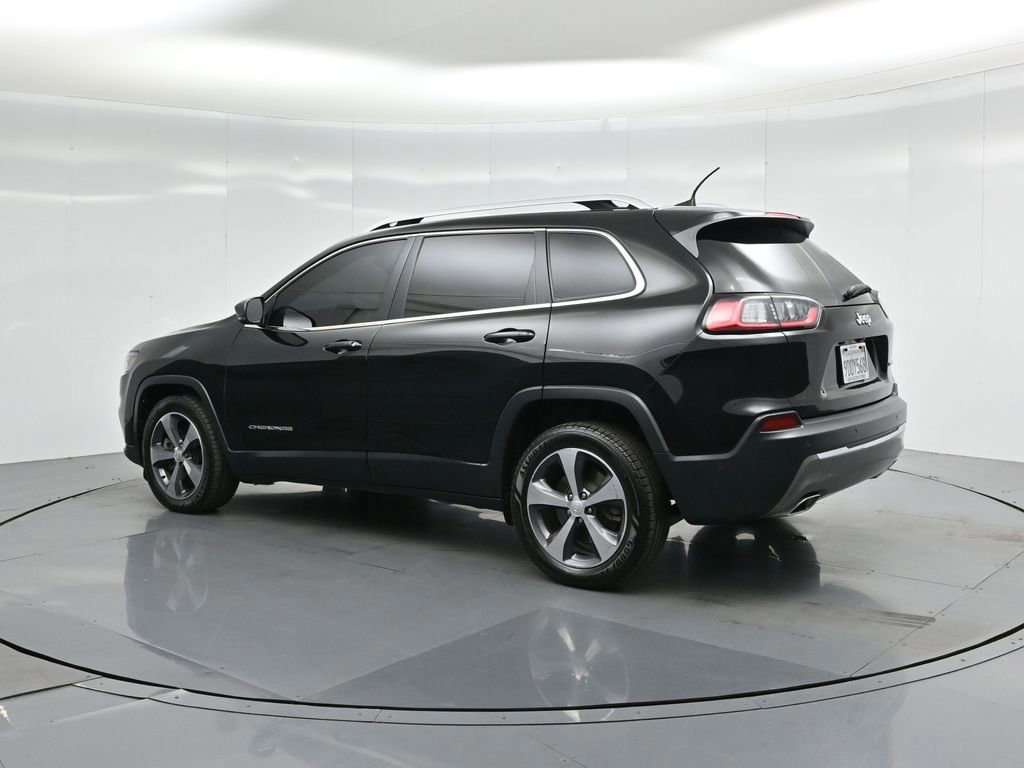 Used 2019 Jeep Cherokee Limited w/ Technology Group image 16