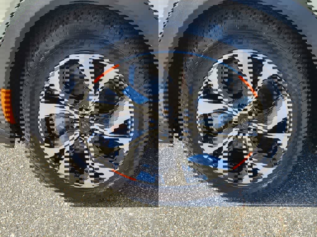 Certified 2025 Ford Mustang Mach-E Select w/ Comfort Package Lite RWD image 10