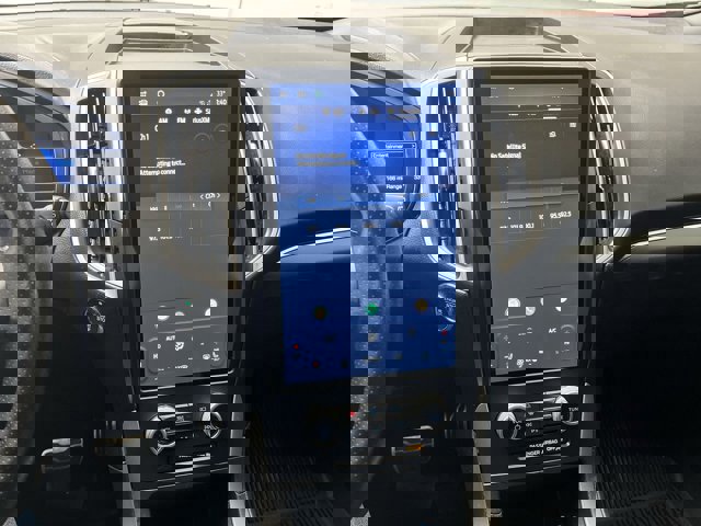 Certified 2022 Ford Edge ST-Line image 22