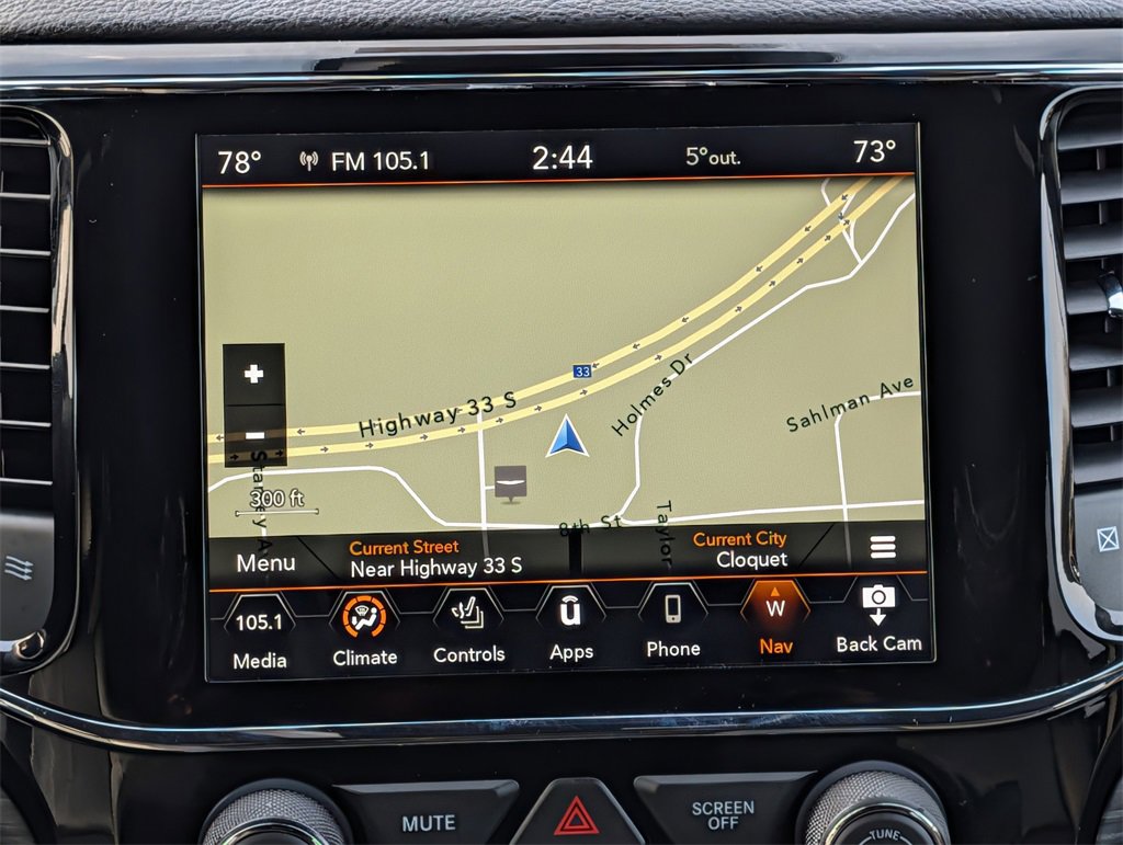 Used 2020 Jeep Grand Cherokee Altitude image 14