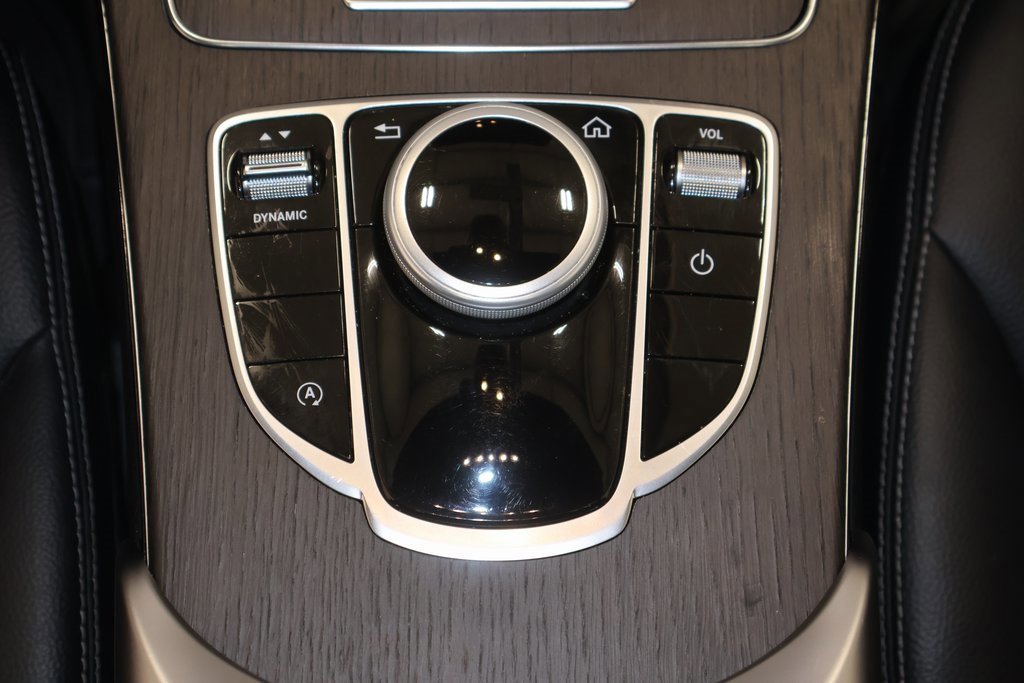 Used 2021 Mercedes-Benz C 300 4MATIC Sedan image 35