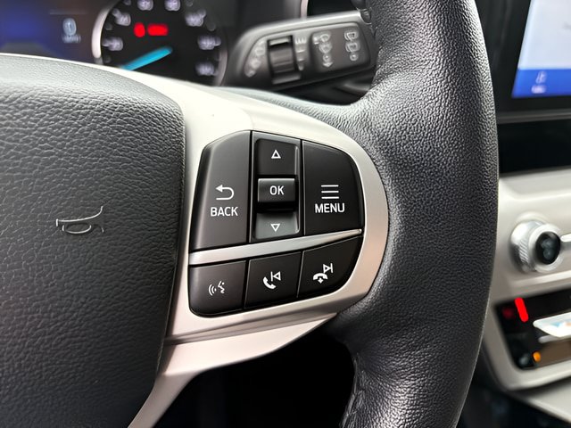 Certified 2022 Ford Explorer XLT w/ Equipment Group 202A AWD/4WD image 19