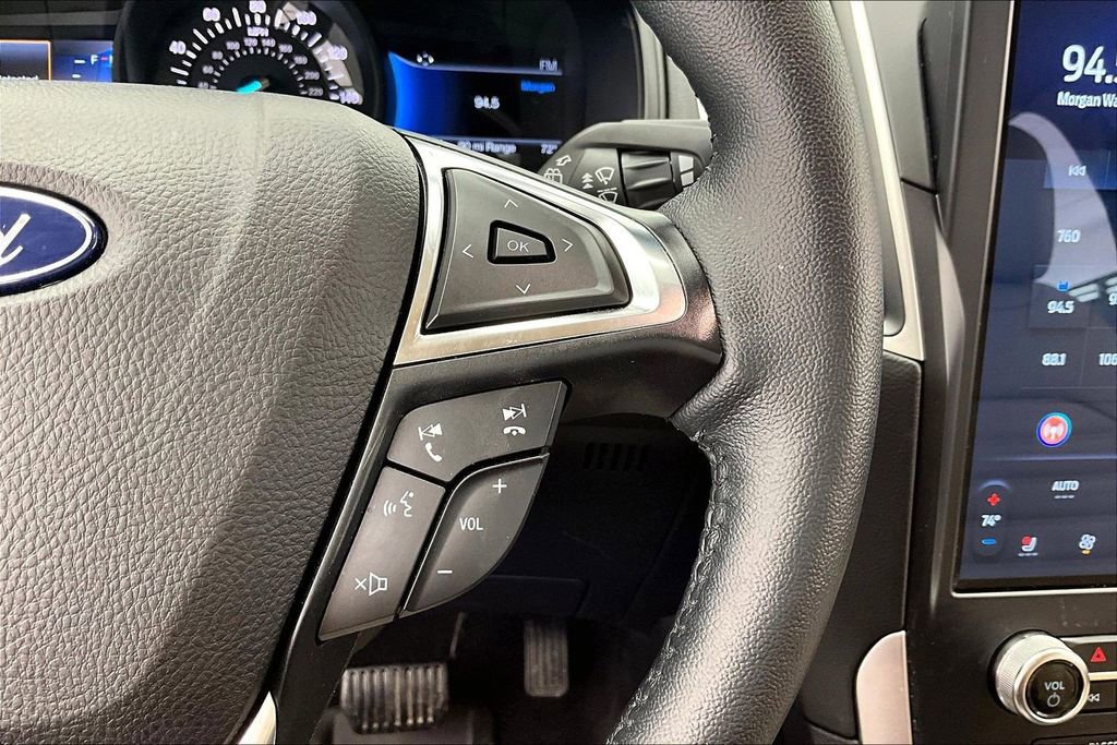 Certified 2024 Ford Edge SEL w/ Convenience Package image 19