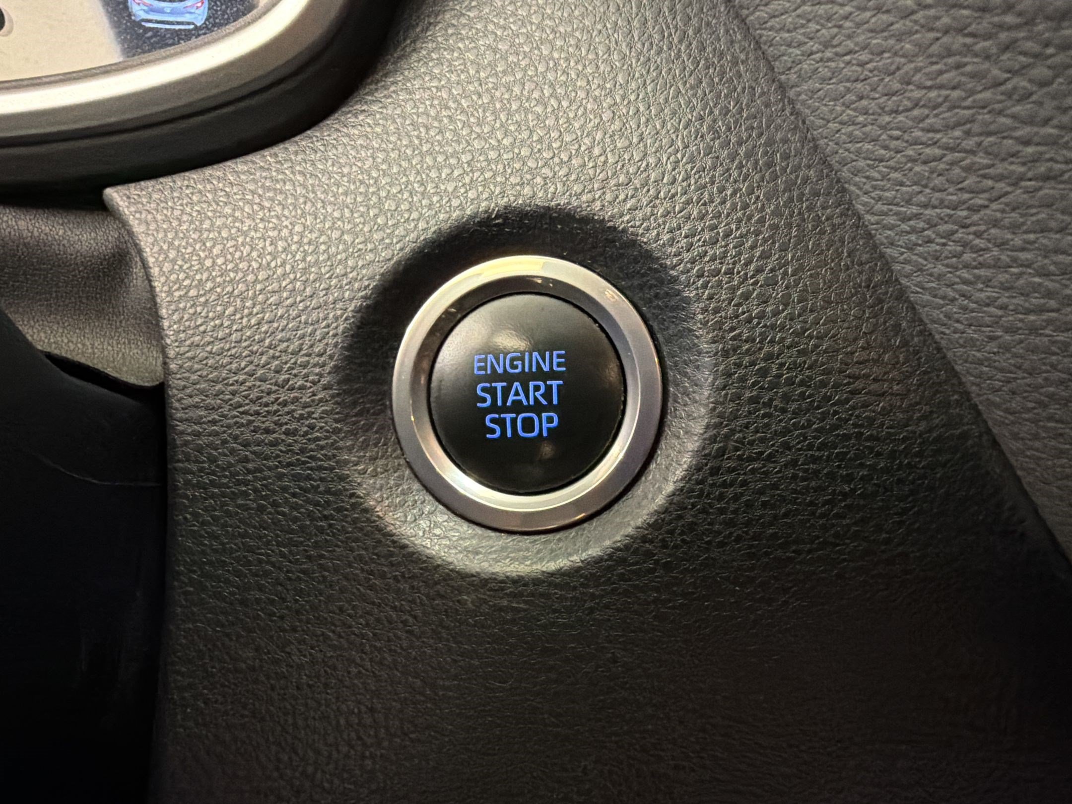 Used 2022 Toyota Corolla SE FWD image 26