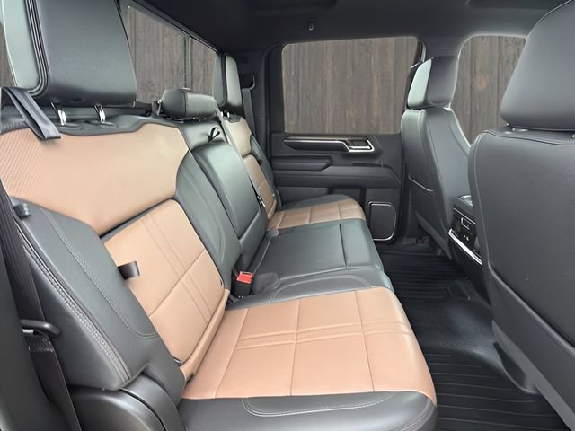 Used 2024 Chevrolet Silverado 3500 High Country AWD/4WD image 14