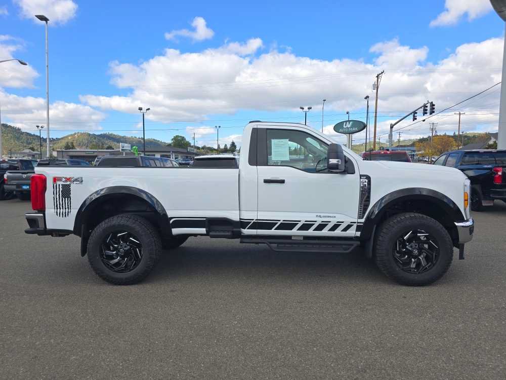 Certified 2025 Ford F350 XLT w/ FX4 Off-Road Package AWD/4WD image 6