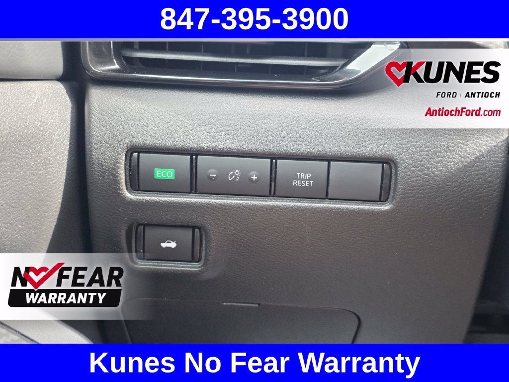 Used 2024 Nissan Sentra SV FWD image 37