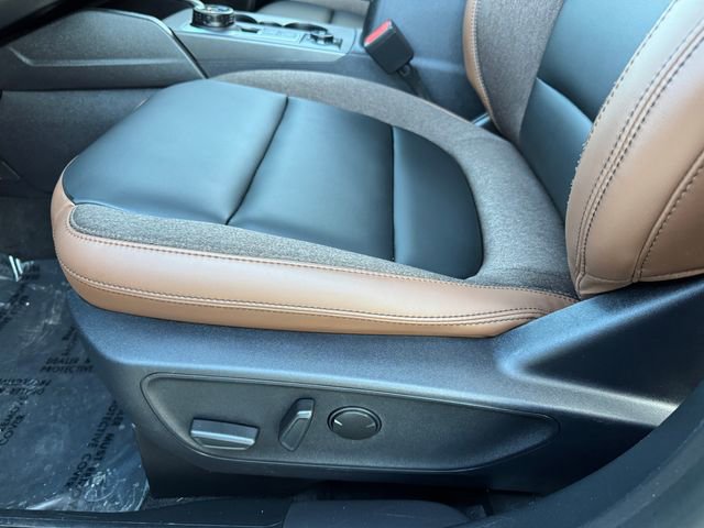 Certified 2025 Ford Bronco Sport Outer Banks w/ Outer Banks Tech Package+ AWD/4WD image 15