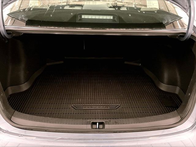 Used 2023 Toyota Corolla LE FWD image 33