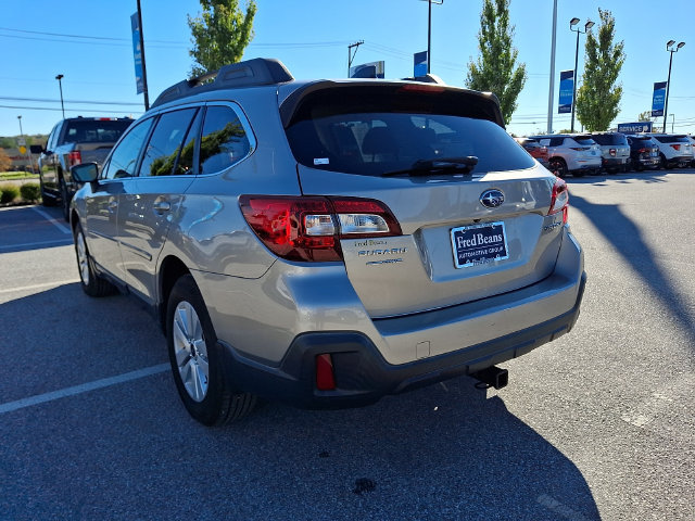 Used 2018 Subaru Outback 2.5i Premium AWD/4WD image 10