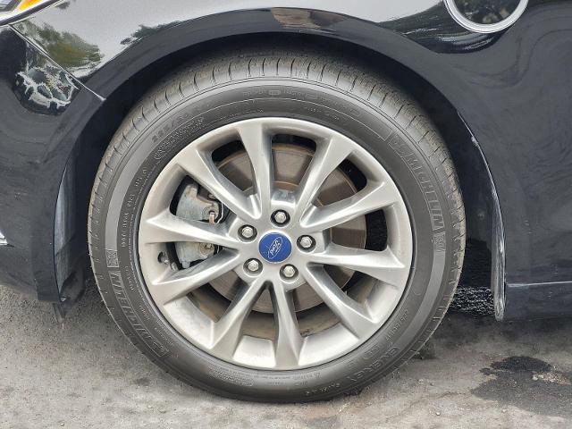 Certified 2018 Ford Fusion Energi SE image 12