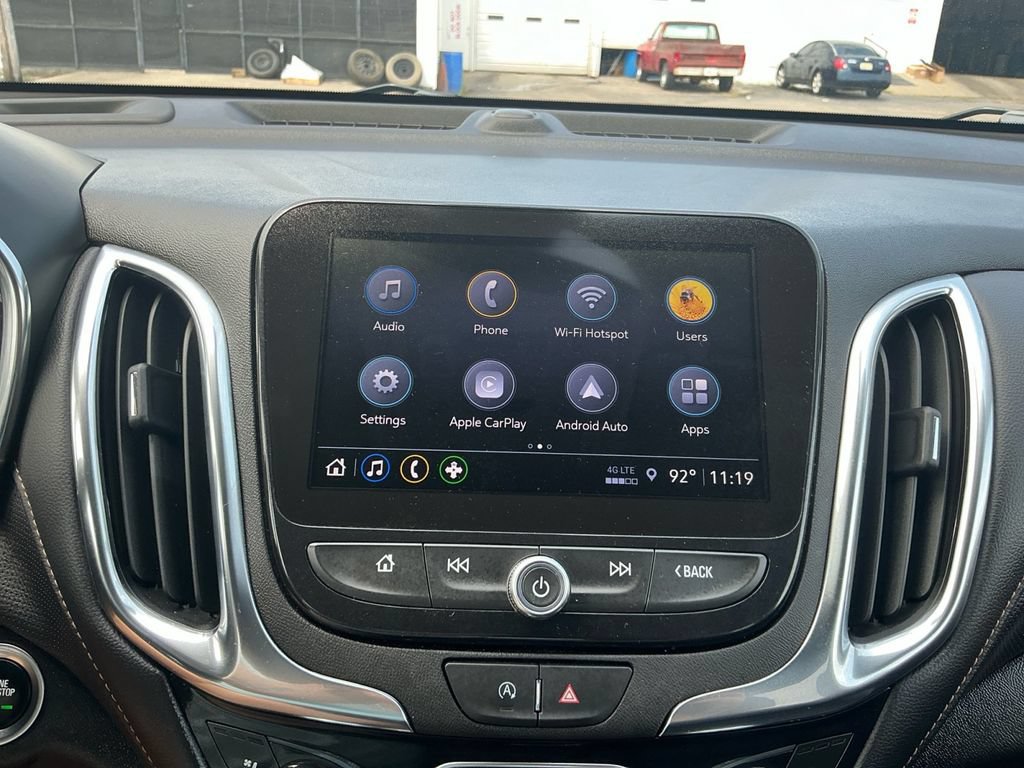 Used 2023 Chevrolet Equinox Premier FWD image 26