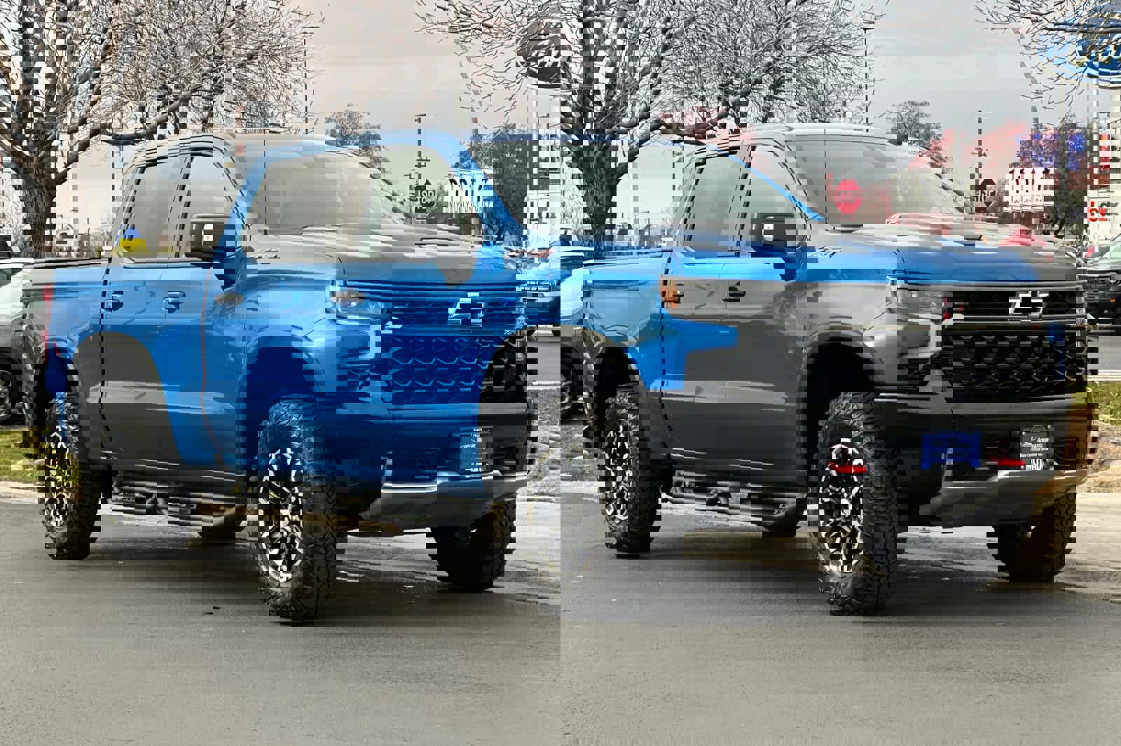 Used 2023 Chevrolet Silverado 1500 ZR2 w/ Technology Package image 7