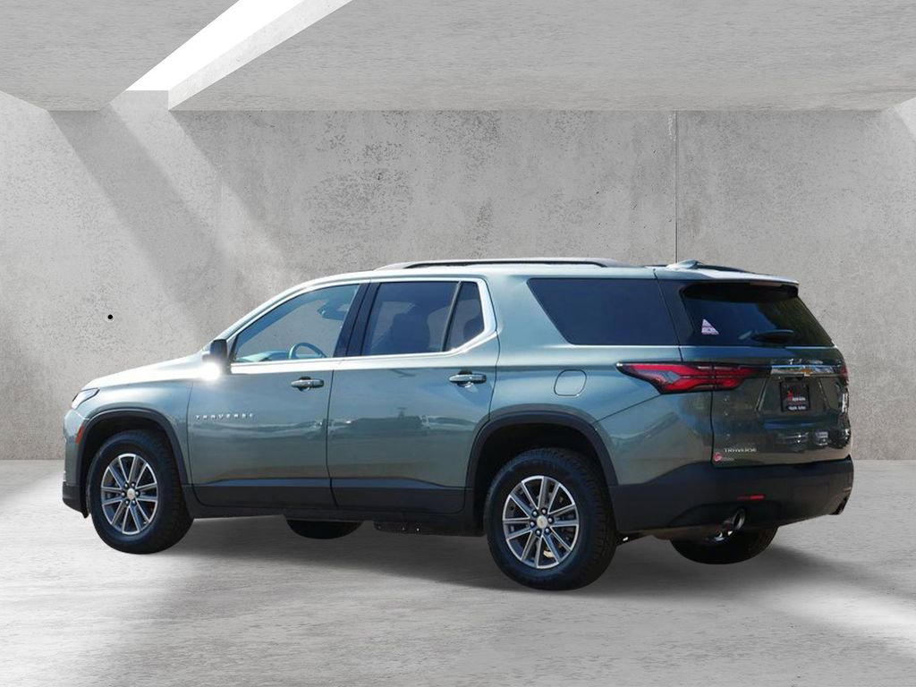 Used 2023 Chevrolet Traverse LT image 4