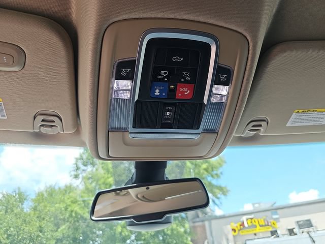 Used 2020 RAM 1500 Laramie AWD/4WD image 32