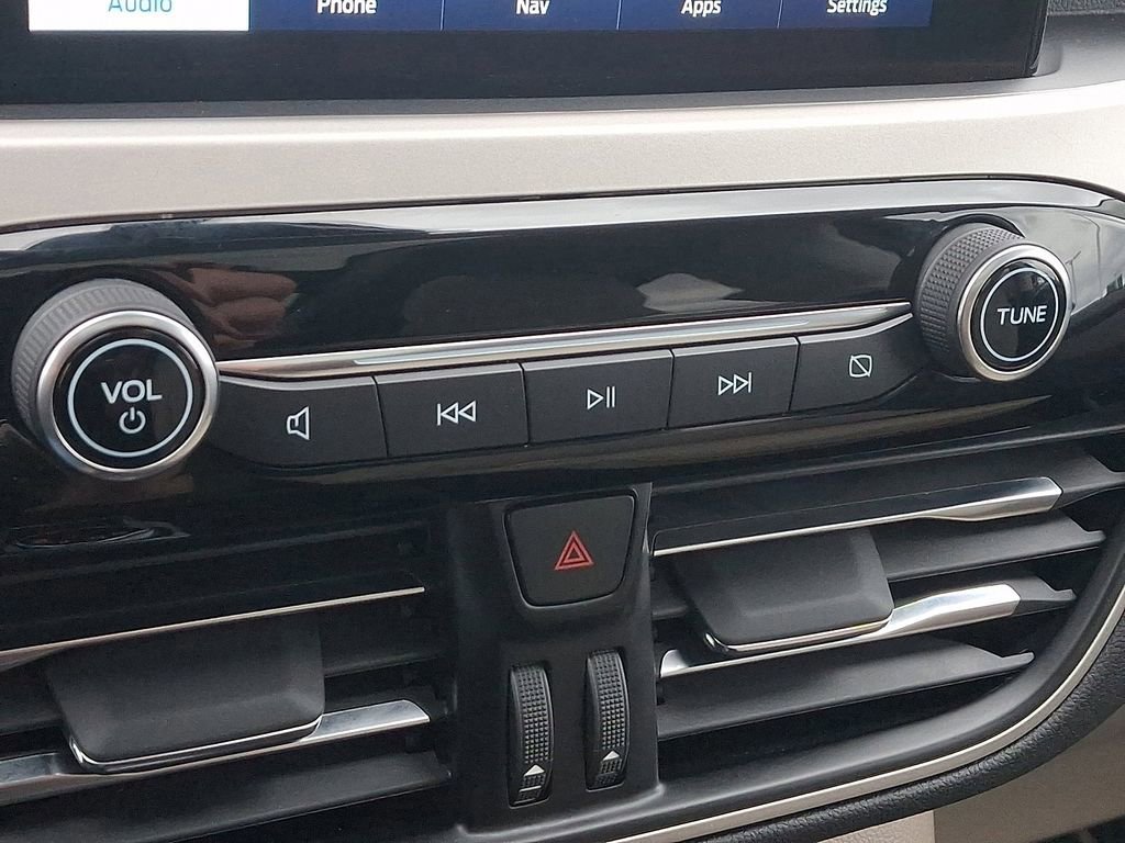 Certified 2022 Ford Escape SEL w/ Technology Package image 17