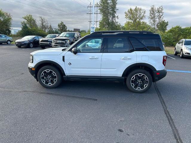 Certified 2025 Ford Bronco Sport Outer Banks w/ Outer Banks Tech Package+ AWD/4WD image 4