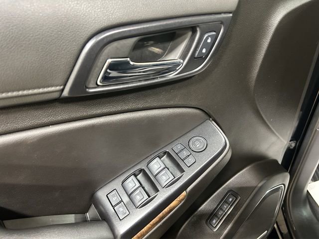 Used 2020 Chevrolet Tahoe LT w/ Z71 Midnight Edition AWD/4WD image 13
