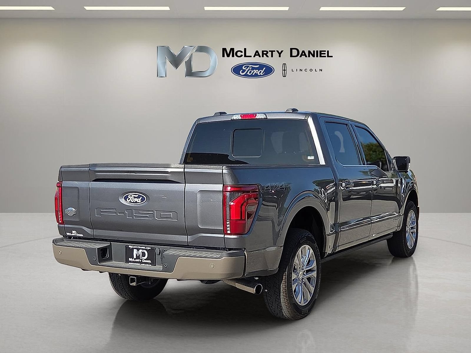 Certified 2025 Ford F150 King Ranch AWD/4WD image 5