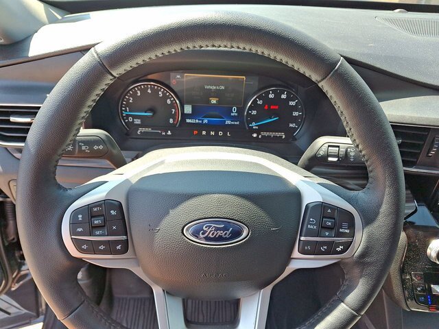 Certified 2023 Ford Explorer Limited w/ Limited Technology Package AWD/4WD image 15