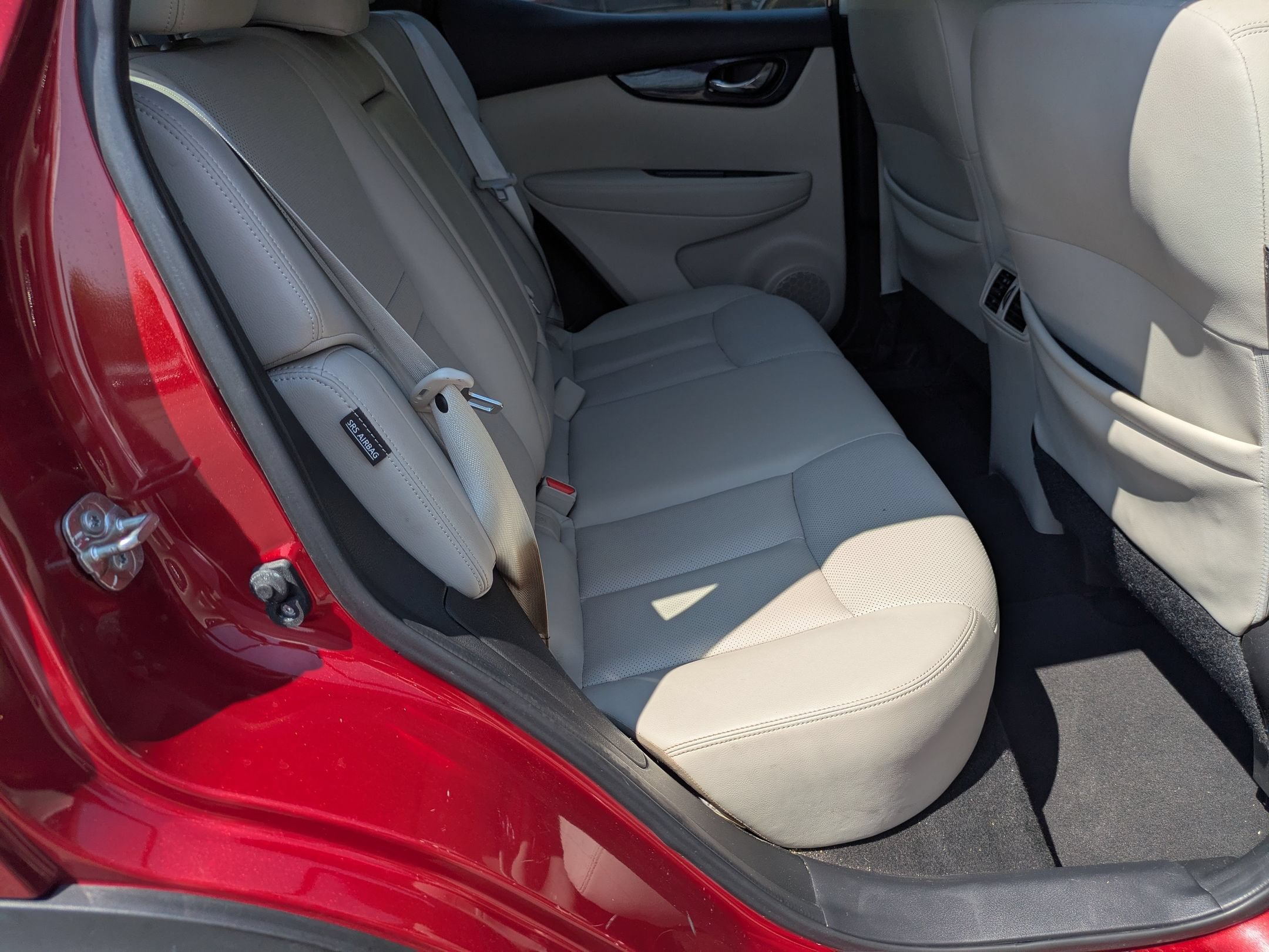 Used 2021 Nissan Rogue Sport SL FWD image 33