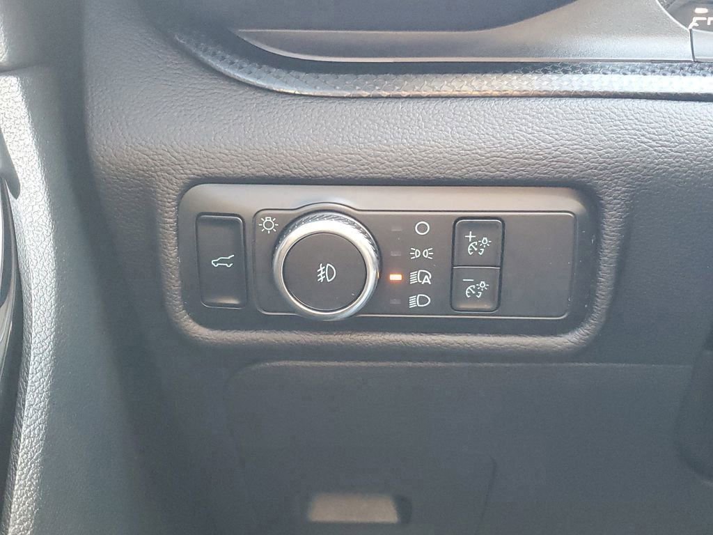 Certified 2023 Ford Explorer ST-Line w/ Class IV Trailer Tow Package image 25