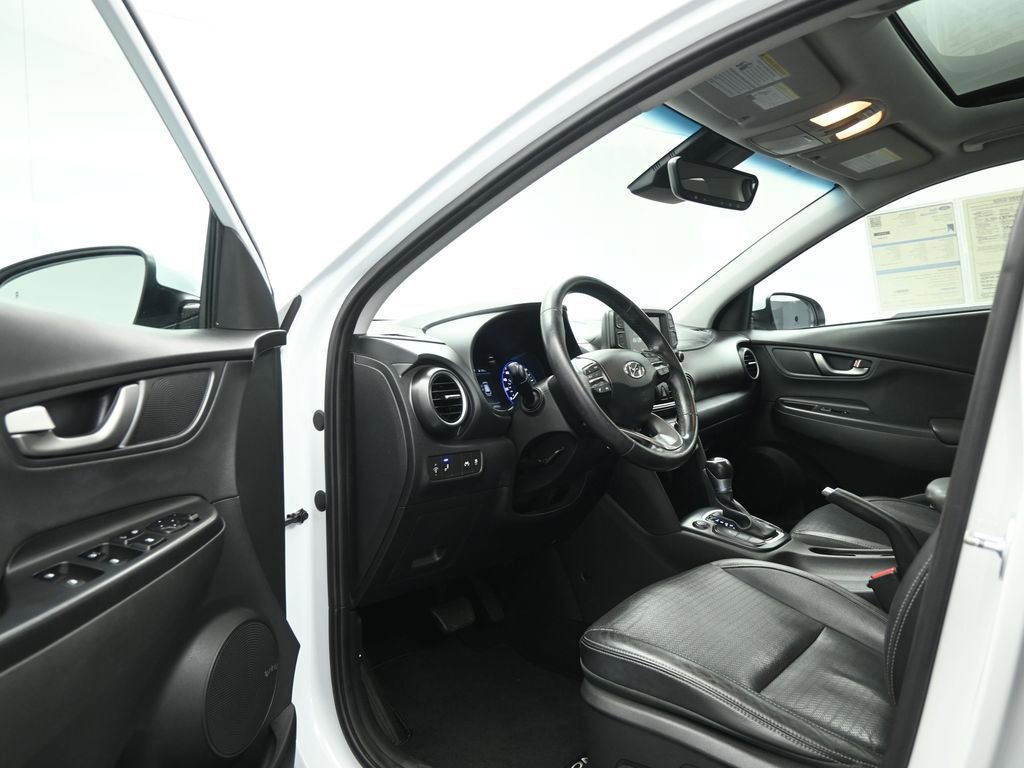 Used 2020 Hyundai Kona Limited image 35