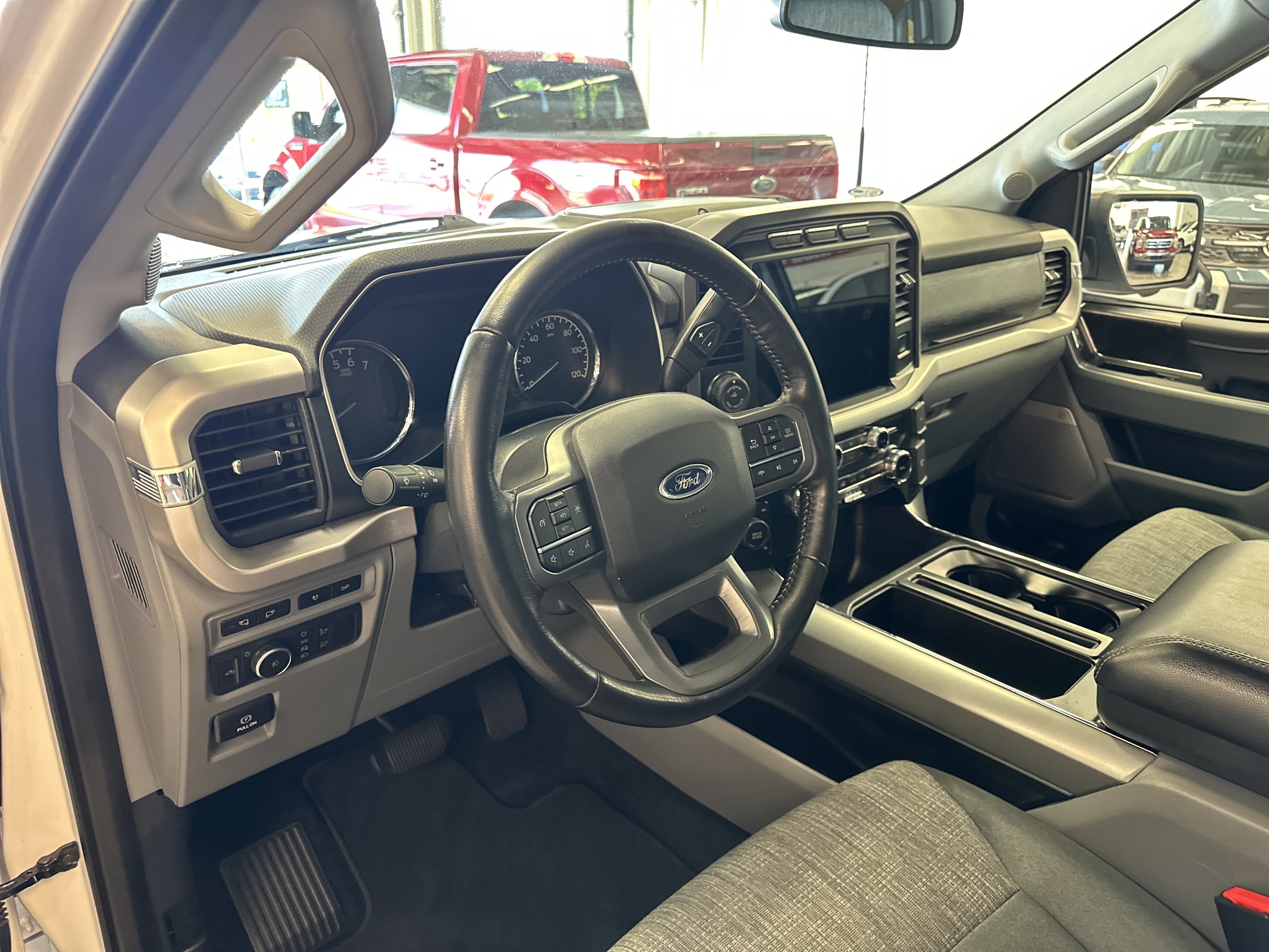 Certified 2022 Ford F150 XLT w/ Equipment Group 302A High image 27