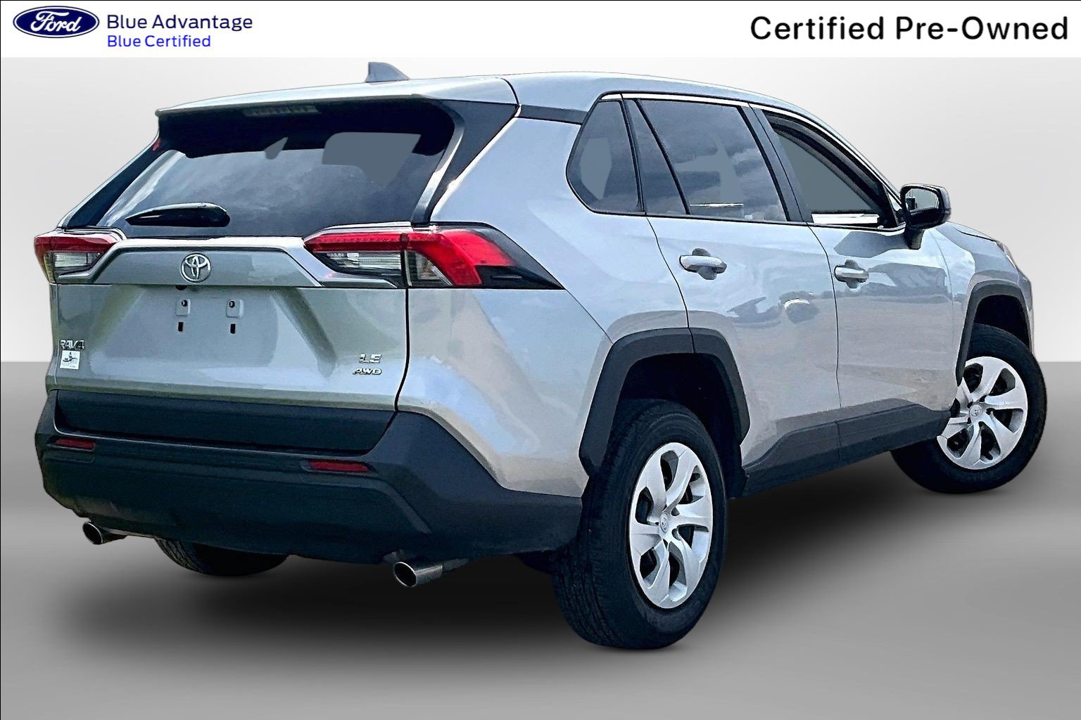 Used 2025 Toyota RAV4 LE AWD/4WD image 11
