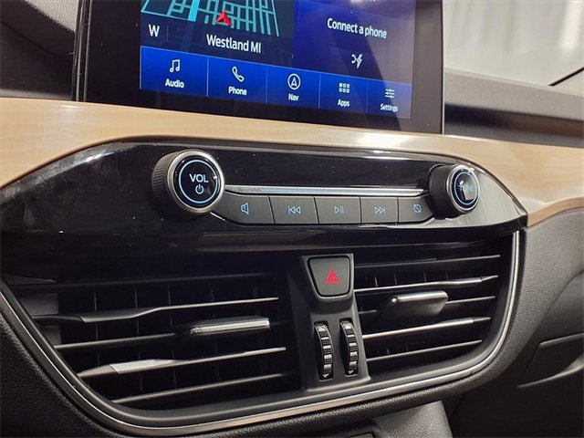 Certified 2021 Ford Escape Titanium w/ Titanium Elite Package image 19